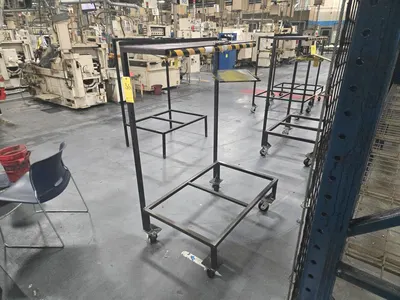 (1)Rolling Pallet Stand