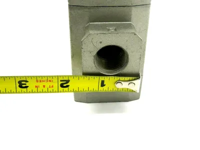 USED SMC AV4000-04-5DZ VALVE AV4000045DZ