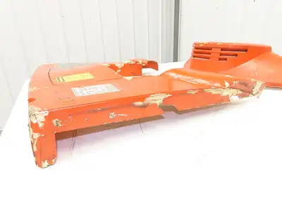 Toyota 7HBW23 Plastic Shroud Cover Set Removed From 7HBW23 Pallet Jack 4500 lb