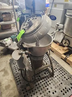 USED HOBART VCM 25