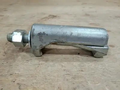 Segmented Screw Clamp