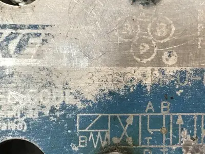 USED VICKERS DG4V-3-6C-M-U-HL7-60