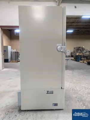 USED Panasonic Panasonic ULT Freezer, Model MDF-U53VA-PA