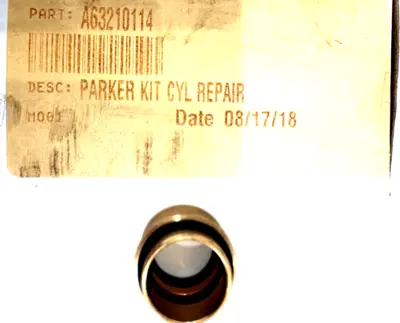 NEW PARKER A63210114 ROD GLAND CARTRIDGE 1-3/4"