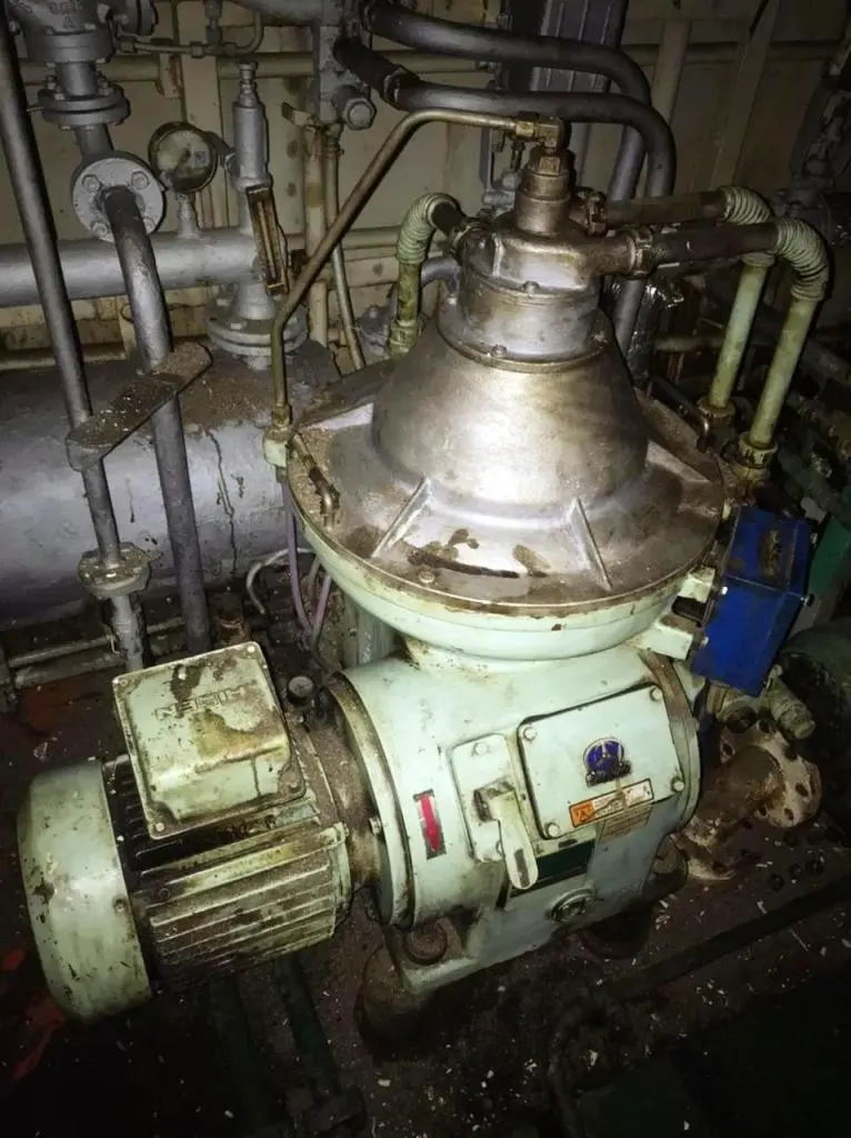 Mitsubishi SJ-35H self-cleaning oil purifier, SS bowl.