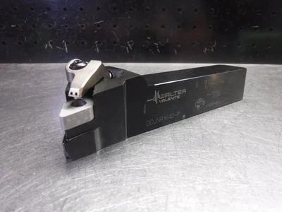 Walter 1" Coolant Thru Indexable Lathe Tool Holder DDJNR164D-P (LOC3395)