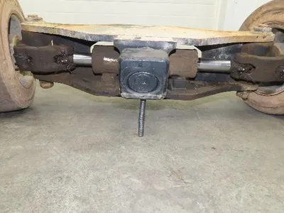 Hyster E30Z Forklift Dual-Wheel Steer Axle Assembly
