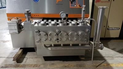 USED 2010 GEA ARIETE NS5132 HIGH-PRESSURE HOMOGENIZER