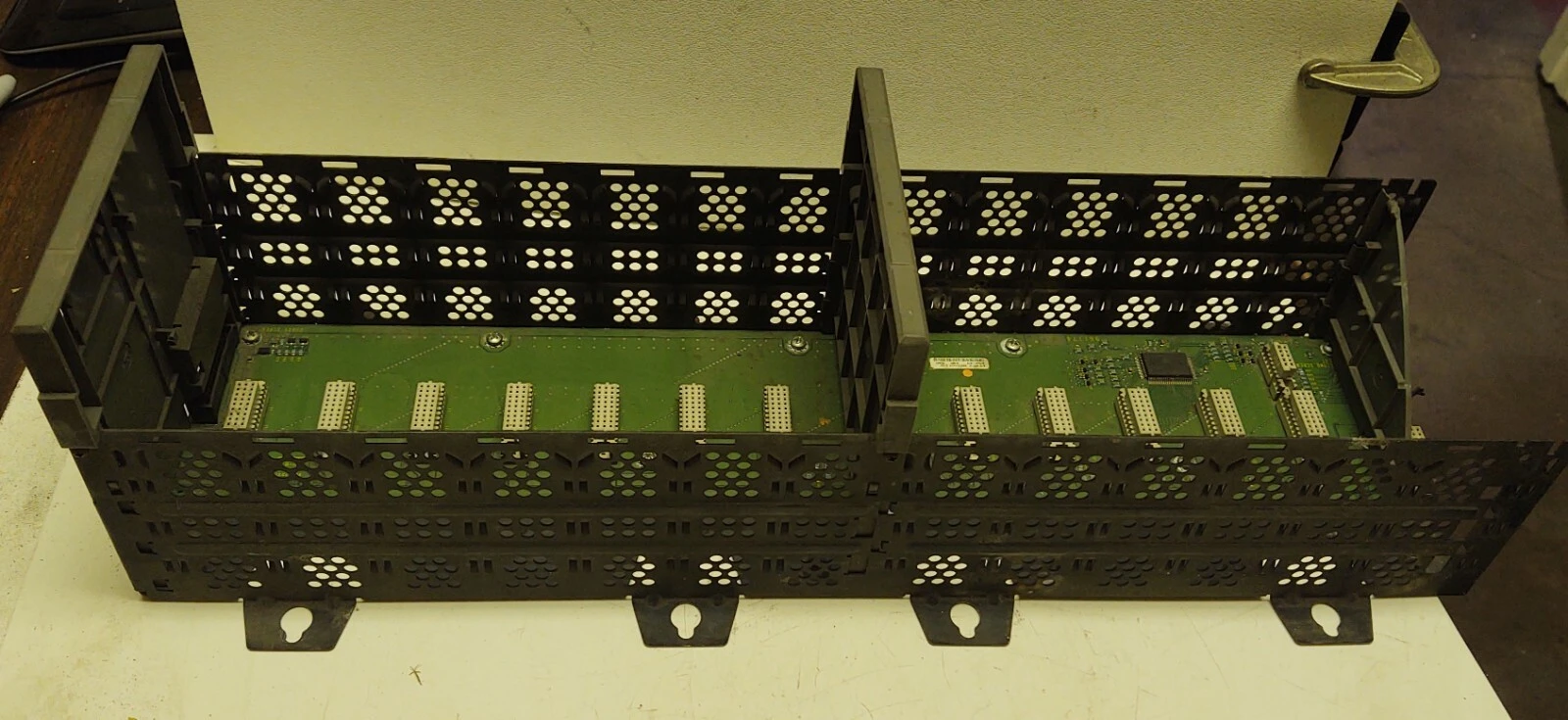USED Allen-Bradley 1746-A13