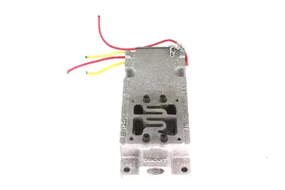 NEW MAC VALVES 10165