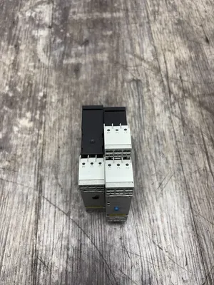 Siemens 3RN1011-2BB00 3RP1574-2NP30 Electrical/PLC/Automation | ESS Industrial Equipment Sales (3)