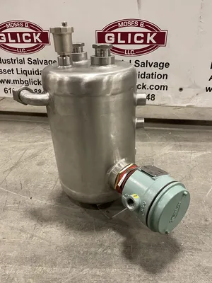 Axtel Industries 316SS 10L Reservoir w/ Saiex SX-1-HE-2-2 Sensor
