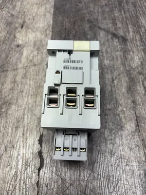 ALLEN BRADLEY 100-C85*00 SER. A Electrical/PLC/Automation | ESS Industrial Equipment Sales (7)
