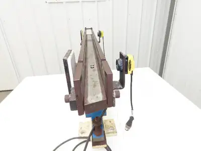Used HOOSIER _UNKNOWN_ Vibratory Feeders Indiana US | Arrow Industrial #1436890