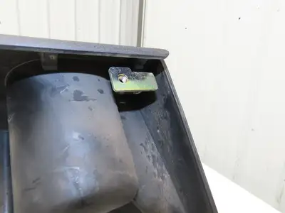 Linde Forklift Dash Plastic Shroud With Controls Removed From E20C