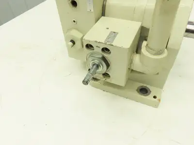 Toyooki TCM5-L63-M1-A-022 Hydraulic Internal Gear Pump 3000 PSI 62.2cm³/rev