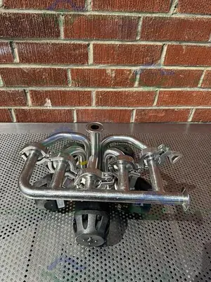 USED 5 ITT PURE FLO ADVANTAGE STAINLESS STEEL DIAPHRAGM VALVE W/ 1" SANITARY FITTING