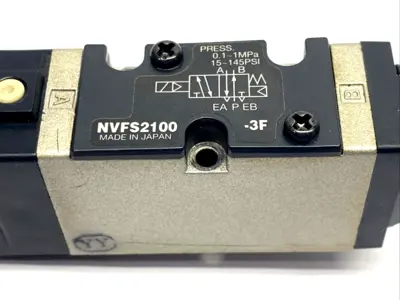 NVFS2100-3F | SMC  Solenoid Valve, 4/5 Port, 15-145psi - Used