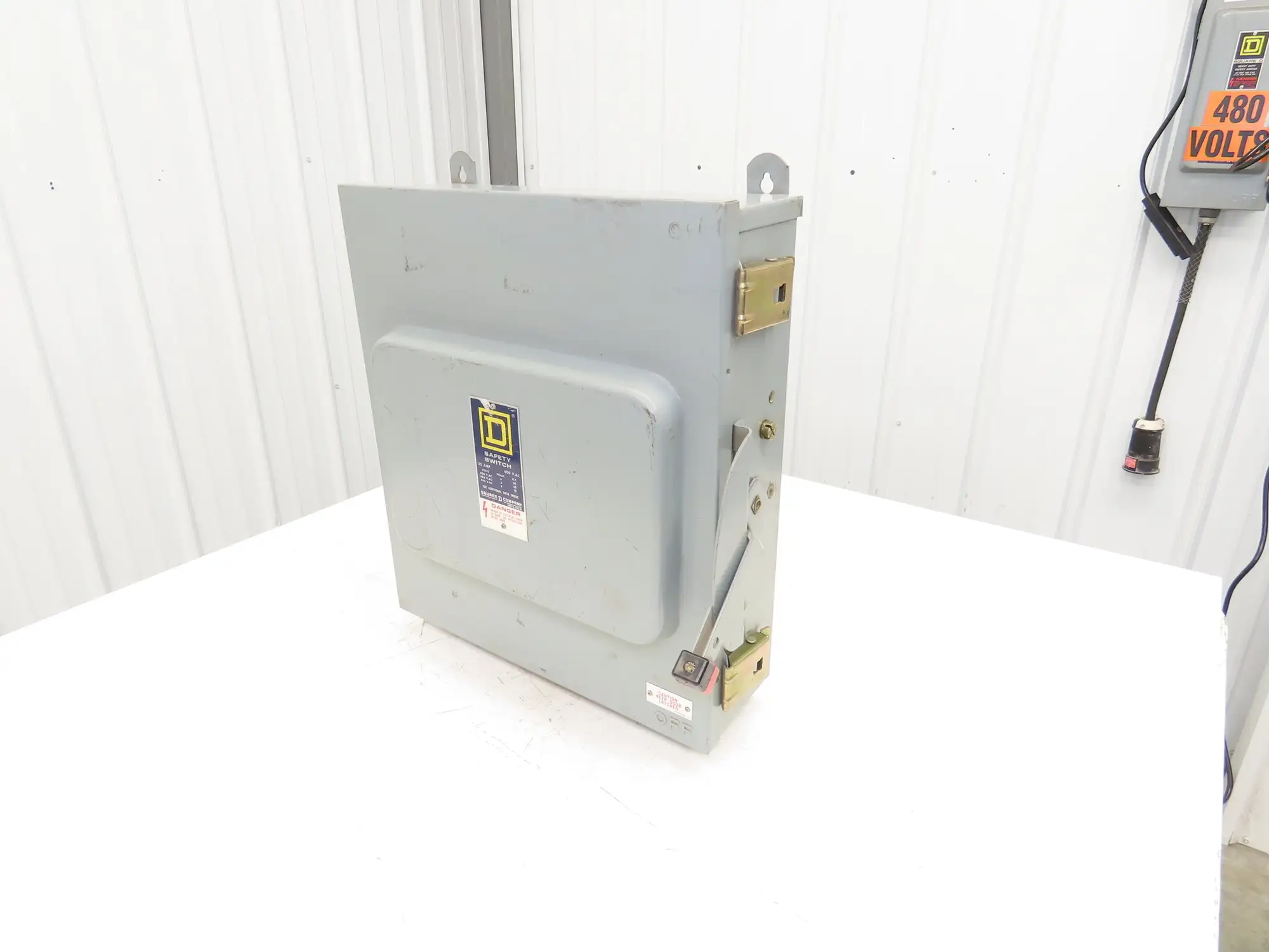 Square D HU661RWK Safety Disconnect Switch 30A 600V 6 Pole Non Fused 3R