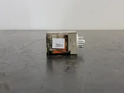 USED ALLEN-BRADLEY 700-HAB2A1-4
