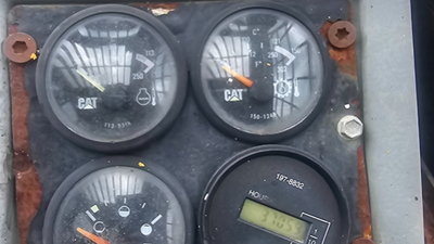 USED 2000 Caterpillar TH83