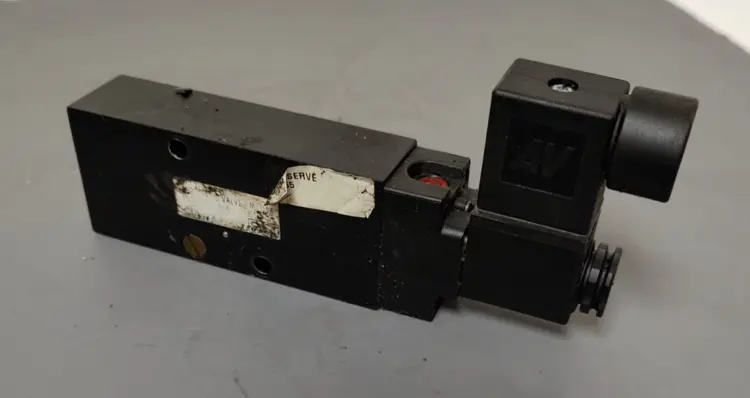 Used FLOWSERVE D2023AAWR Solenoid Valves Kentucky US | Edwards Industrial Repair #1084555