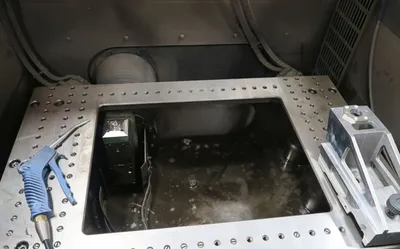 2018 AGIECHARMILLES CUT 2000 OILTECH Wire EDM | Advanced Capital Equipment (5)