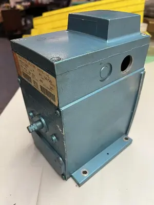 Used HONEYWELL M954C1082 Motors (misc) | Surplus Asset Holdings #1205448