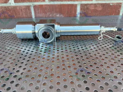 USED ENDRESS+HAUSER OUSAF44-B1A1 UV ABSORPTION SENSOR W/OUA260-AA1E07B1A3A PHOTOMETER