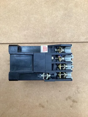 Allen-Bradley 100-A09ND22 Series B Contactor 240V