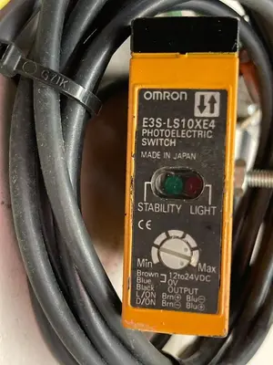 Used OMRON E3S-LS10XE4 Industrial Controls Ohio US | Surplus Asset Holdings #1238411