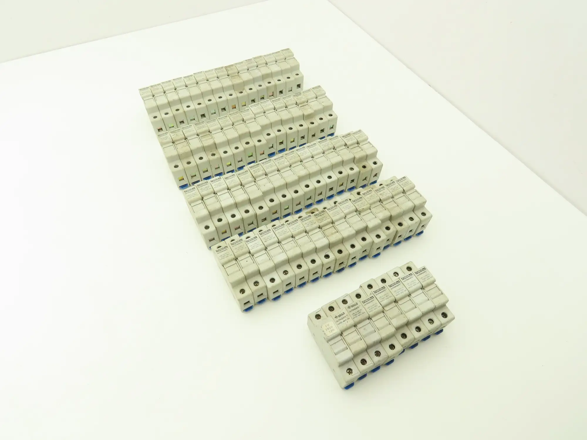 Ferraz Shawmut USCC1 Ultrasafe 1-Pole Class CC Fuse Holder 30A 600V Lot of 69