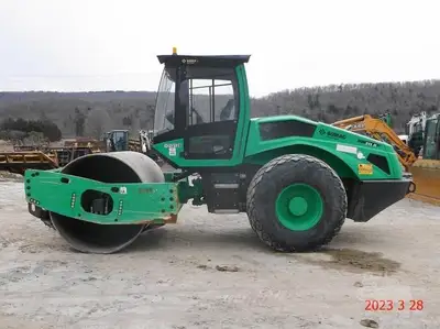 Used 2016 BOMAG BW211D-5 Single Drum Rollers New York US | Beck Equipment #1509309