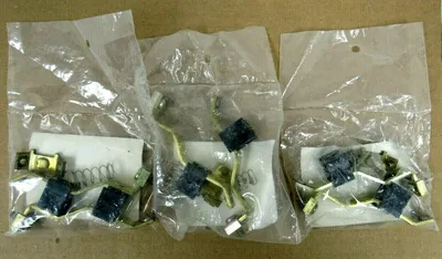 NEW LOT OF 3 JOSLYN CLARK 5M-057 CONTACT KITS 1 POLE 5M057
