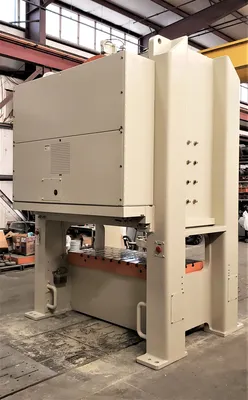 USED 2000 KOMATSU PRESSES KOMATSU E2W160-SVS PRESS