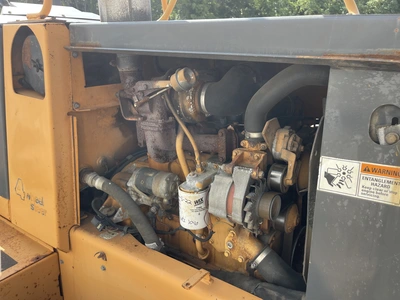 USED 2001 CASE 960