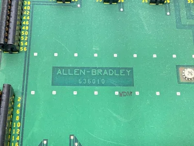 USED ALLEN-BRADLEY I/O CHASSIS