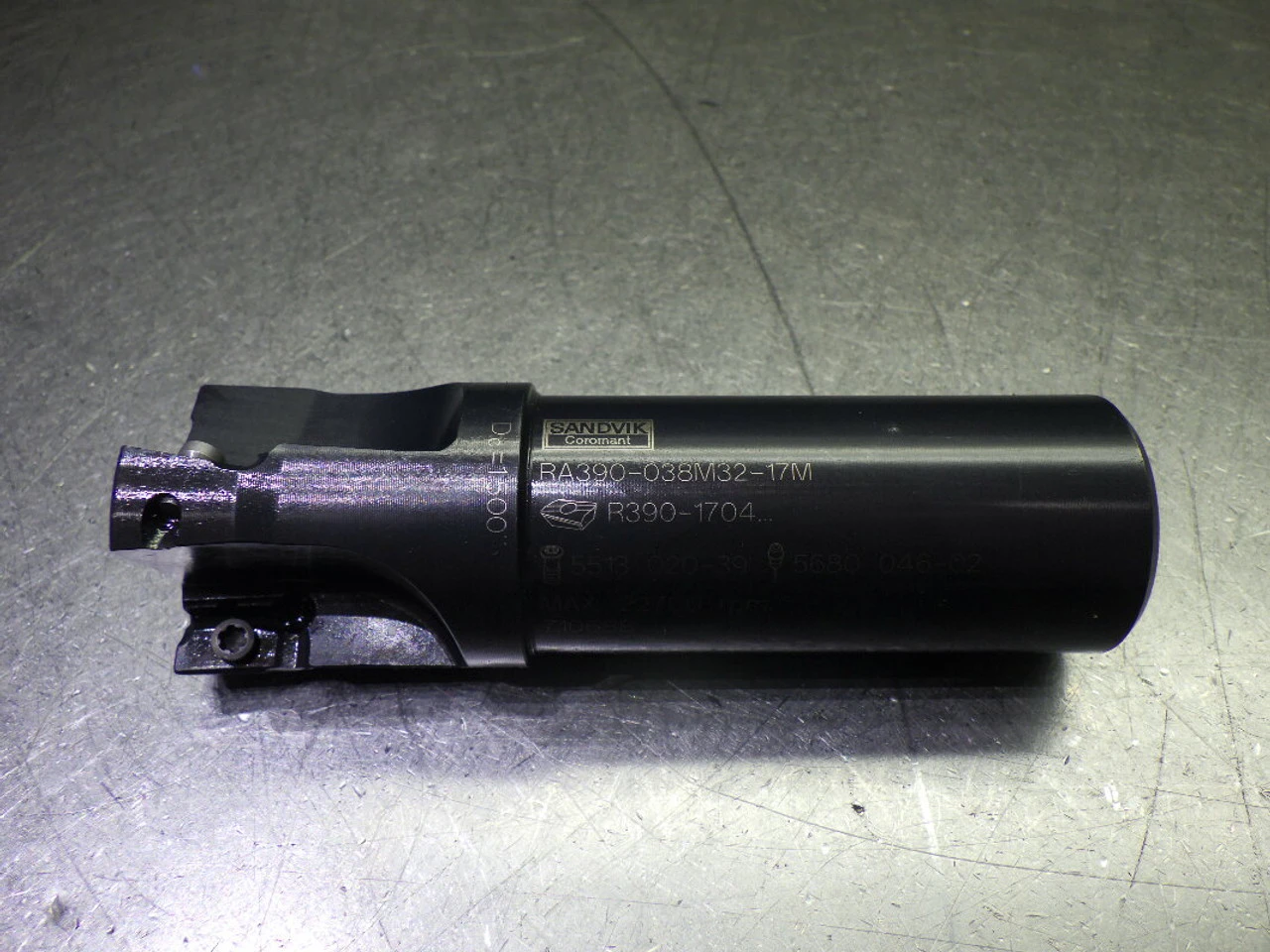 Sandvik 1.5" 3 Flute Coolant Thru Indexable Endmill RA390-038M32-17M (LOC2003C)