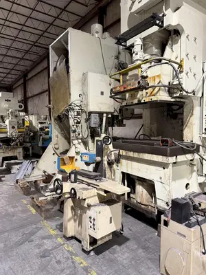USED KOMATSU OBS