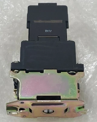 NEW Allen-Bradley 700-NT400A1