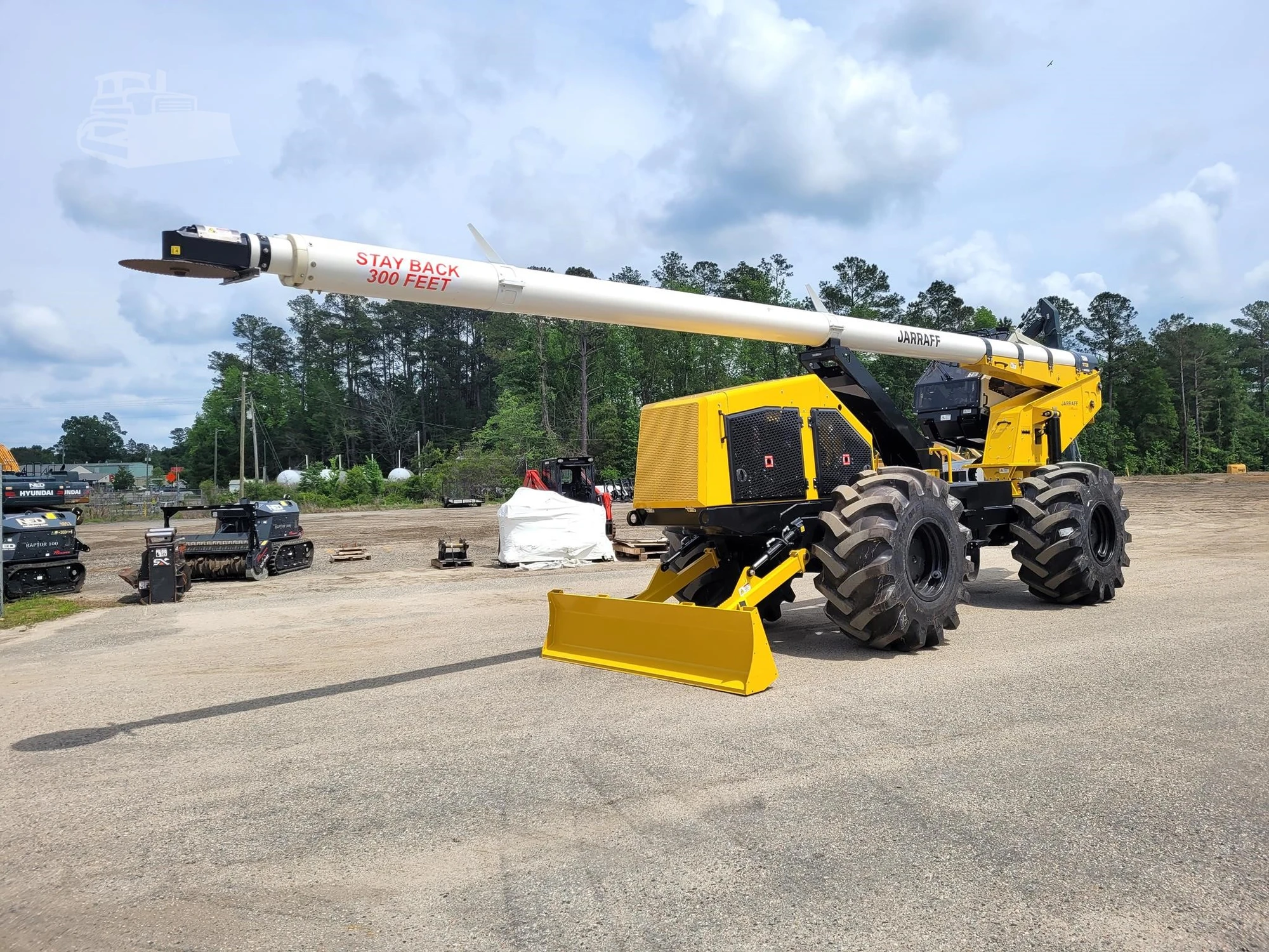 New | in-Stock 2026 JARRAFF 4 WHEEL DRIVE Trimmers (Landscaping) South Carolina US | National Equipment Dealers #1547427