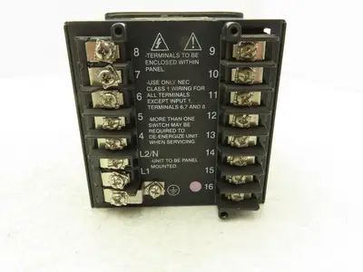 Honeywell UDC2300 Mini-Pro Temperature Controller DC230L-E0-00-10-0000000-00-0