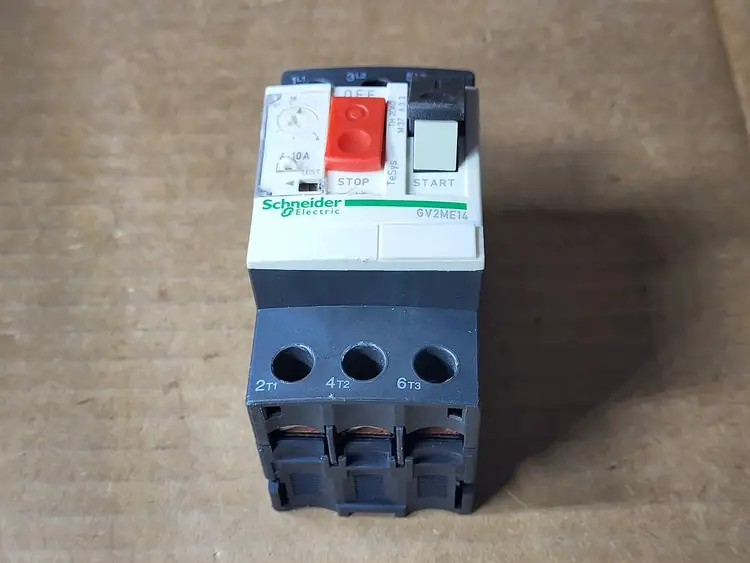 Used SCHNEIDER ELECTRIC GV2ME14 Switchgears British Columbia CA | Lenmark #913573