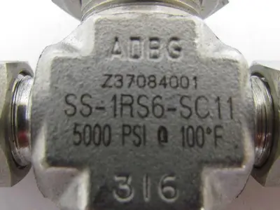 Stainless Steel Integral Bonnet Needle Valve 2-Way St Shutoff 3/8" Tube Fitting