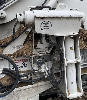 USED 2013 DIAMOND Z DZ4000