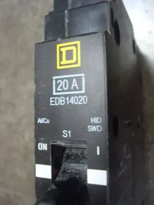 Square D EDB14020 Circuit Breaker 20 Amps 277VAC Used