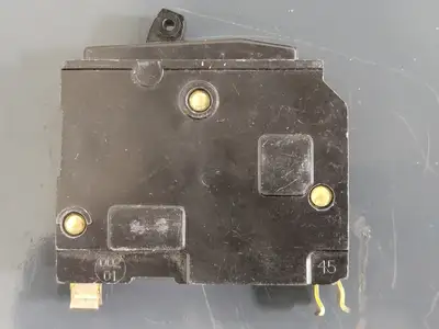 USED SQUARE D QO115