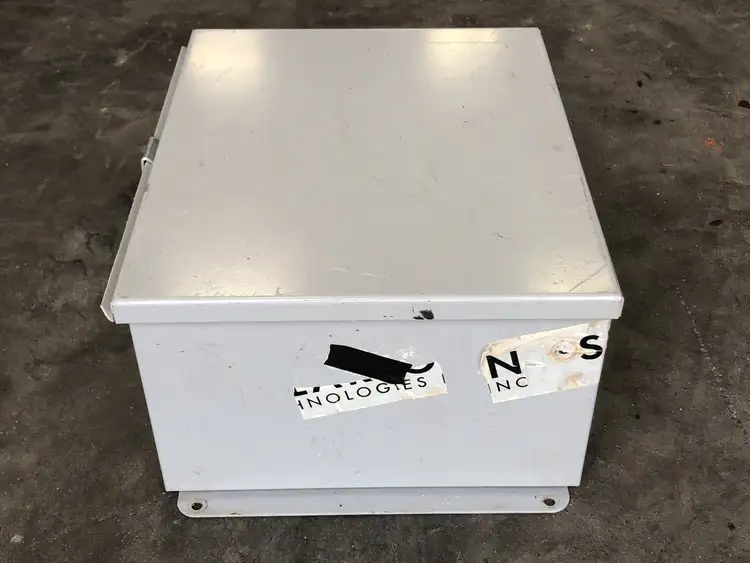 Used ACE MANUFACTURING _UNKNOWN_ Misc Electrical & Power Parts British Columbia CA | Lenmark #254617