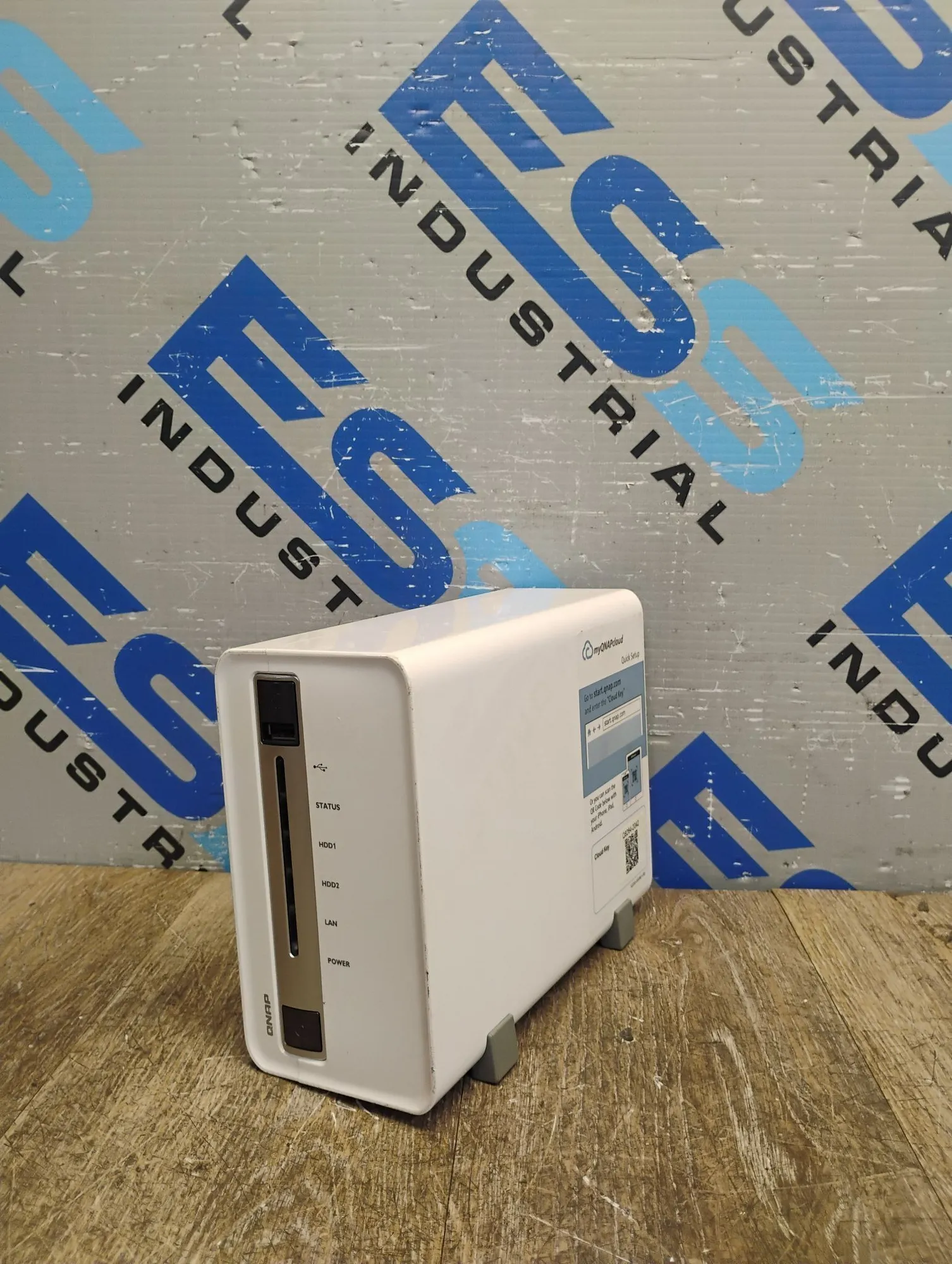 USED QNAP SYSTEMS INC. TS-212P