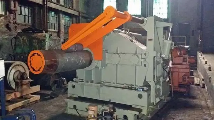48" X 30,000 LB. RECOILER (USED)